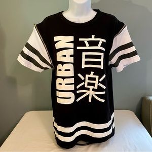 Urban Empire Zippered Removable Sleeve Graphic Japanese Black T Shirt Size L